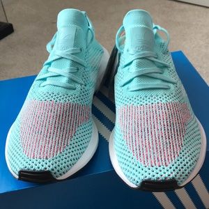 Women’s Adidas Swift Run PK